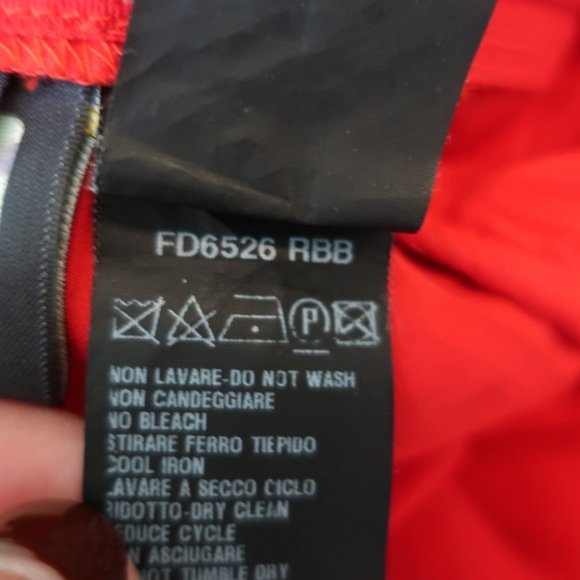 FENDI DRESS RED ACCORDION PLEATED SILK SIZE 40 SLEEVELESS BELTED - Picture 12 of 12